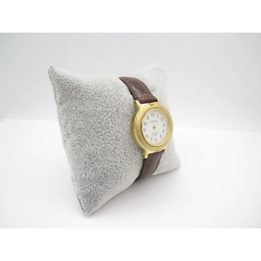 Women Carriage by Timex Indiglo Quartz WR Analog 27mm Causal Round Watch (G404)